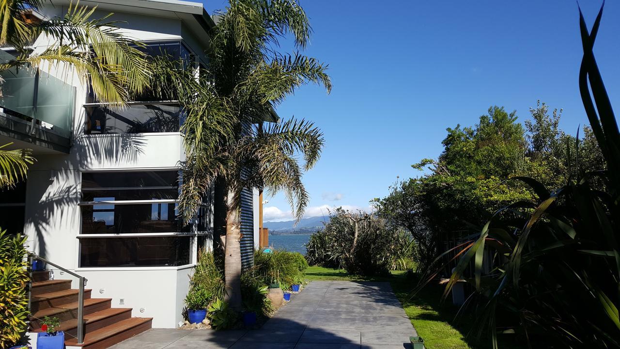 Athenree Waterside Accommodation Exterior foto
