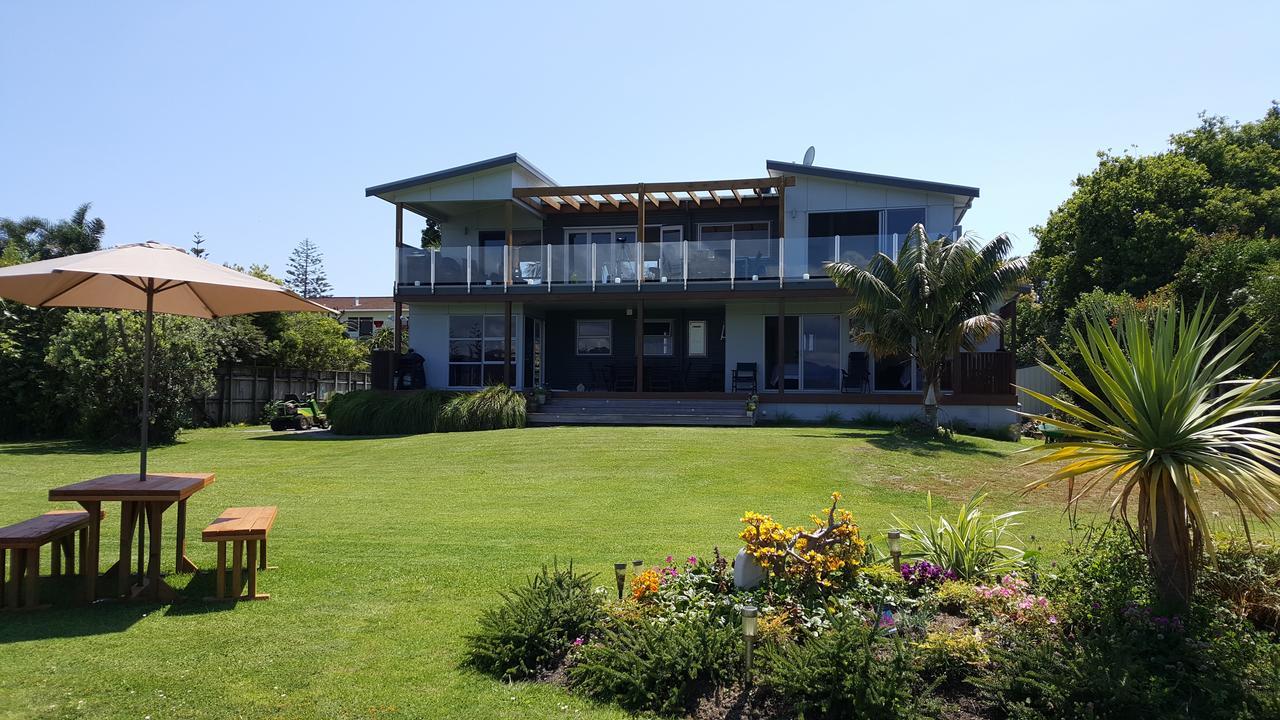 Athenree Waterside Accommodation Exterior foto